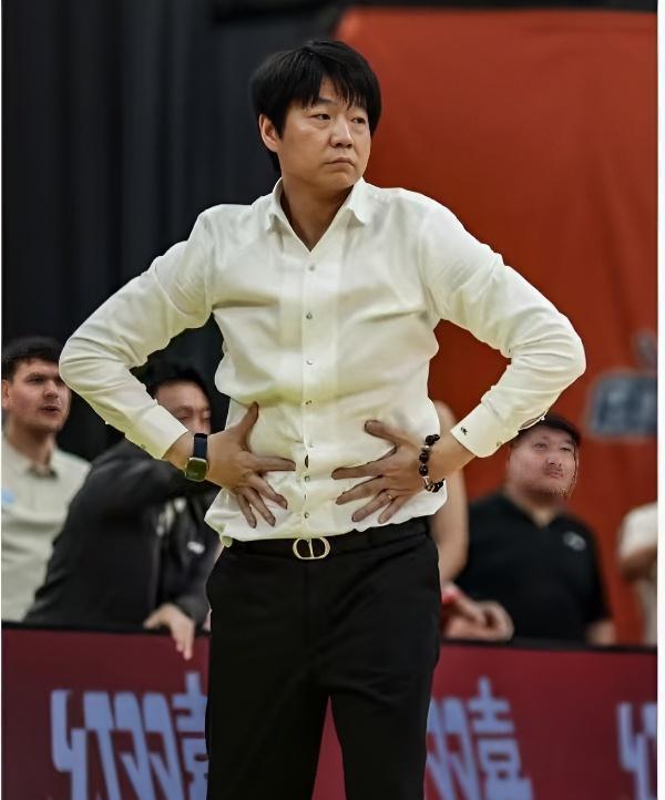 心不改, 青岛队本打, 鲍威尔加入